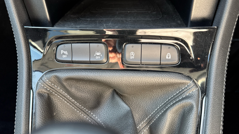 Vauxhall Grandland 1.2 Turbo Ultimate 5dr Petrol Hatchback